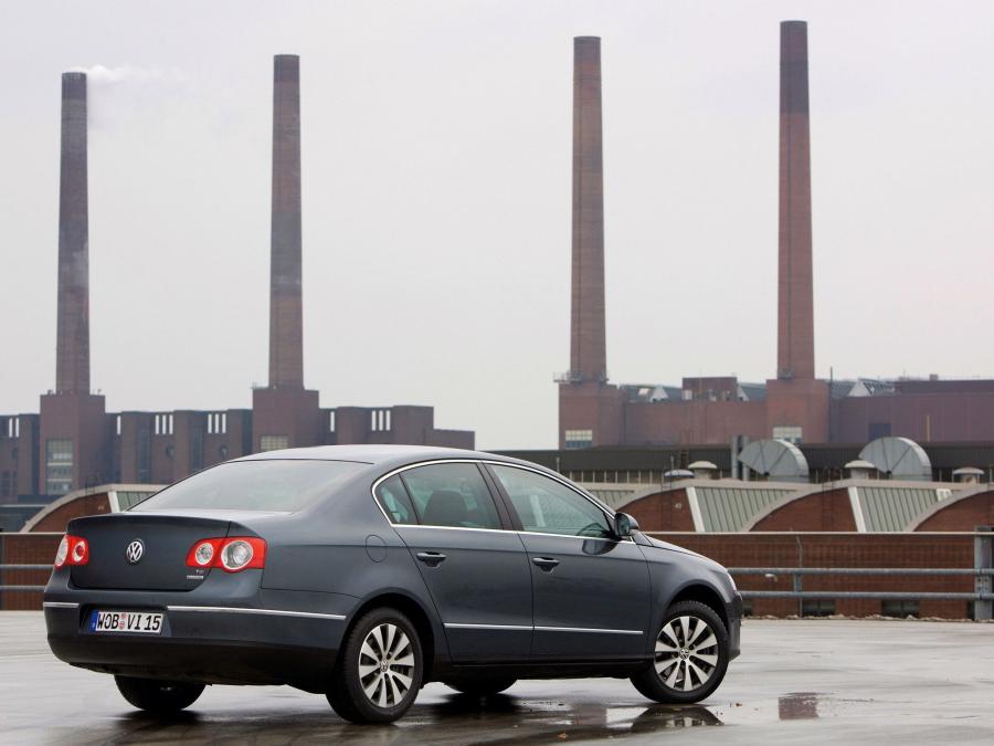  Volkswagen Passat EcoFuel 2009 года  (фото 3 из 7)